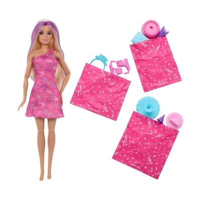 Muñeca Barbie Rise & Surprise Cumpleaños de Mascotas